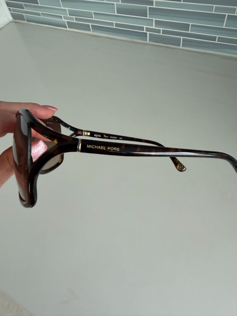 Michael Kors Lucca Women's Oversized Brown Tortoiseshell Sunglasses - Picture 2 of 8